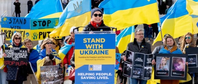 Stand with Ukraine rally by Victoria Pickering CC BY 2.0